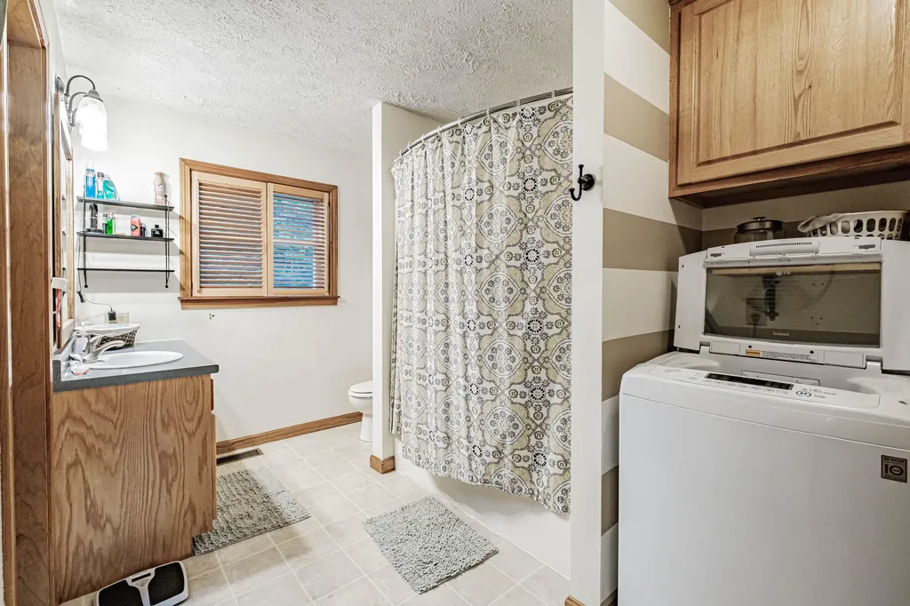96 Delano Drive Norway ME 04268