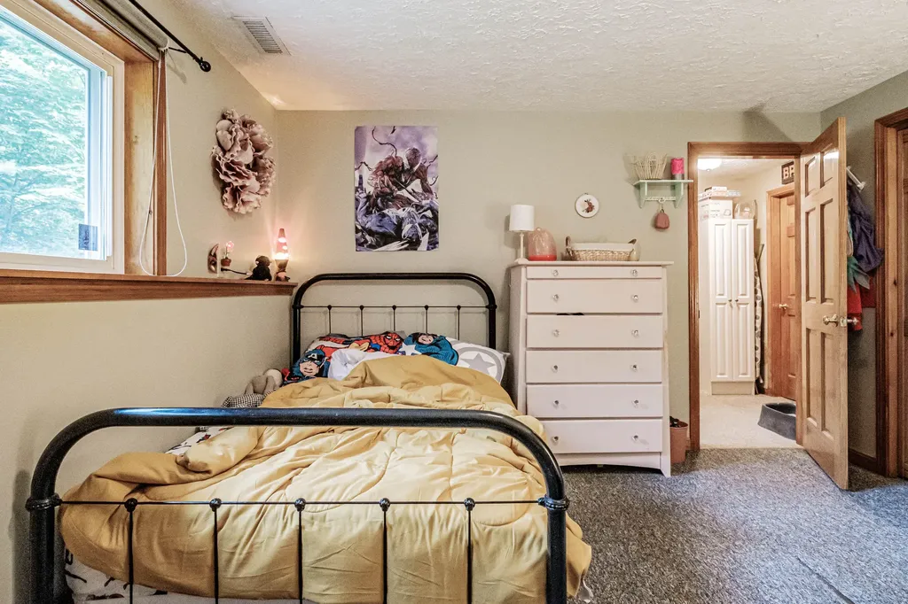 96 Delano Drive Norway ME 04268