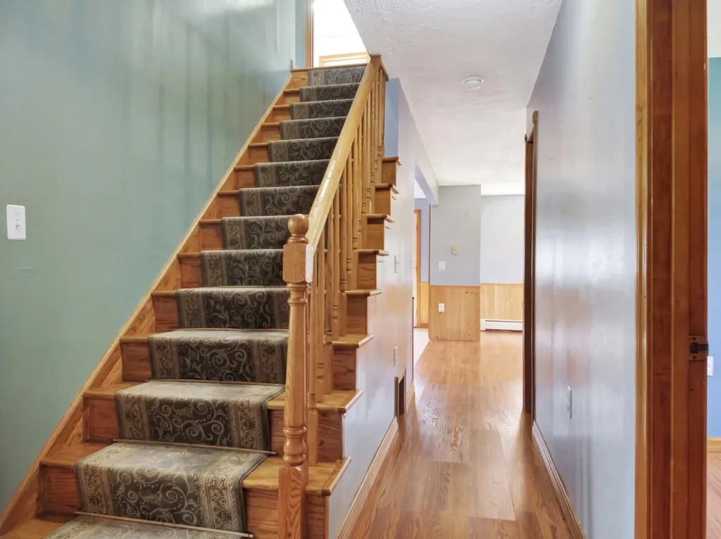 9 Black Stream Drive Levant ME 04456