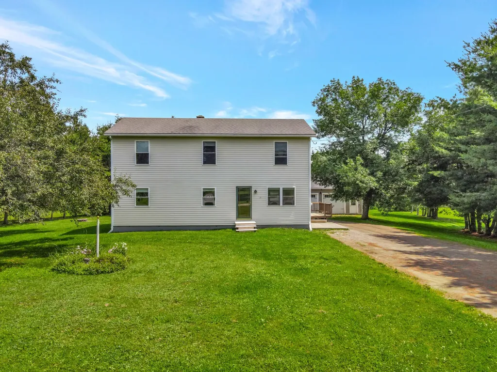 9 Black Stream Drive Levant ME 04456