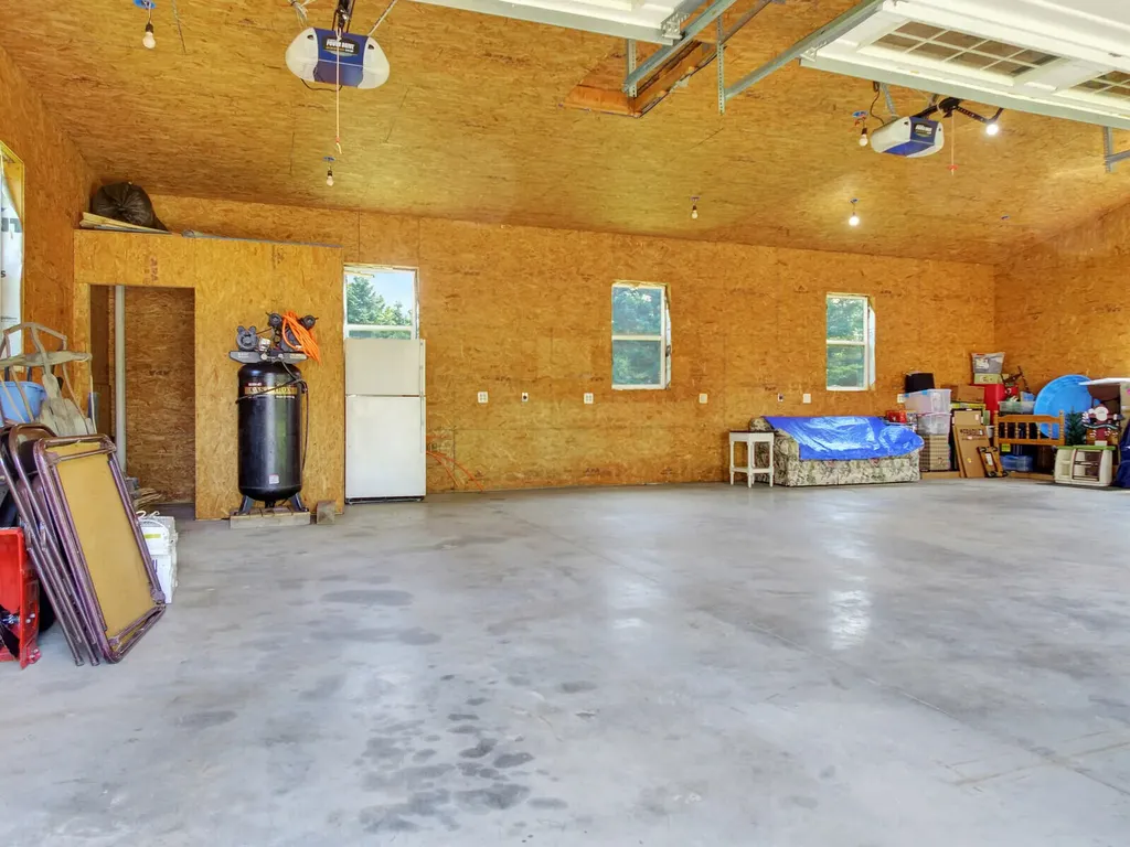 9 Black Stream Drive Levant ME 04456