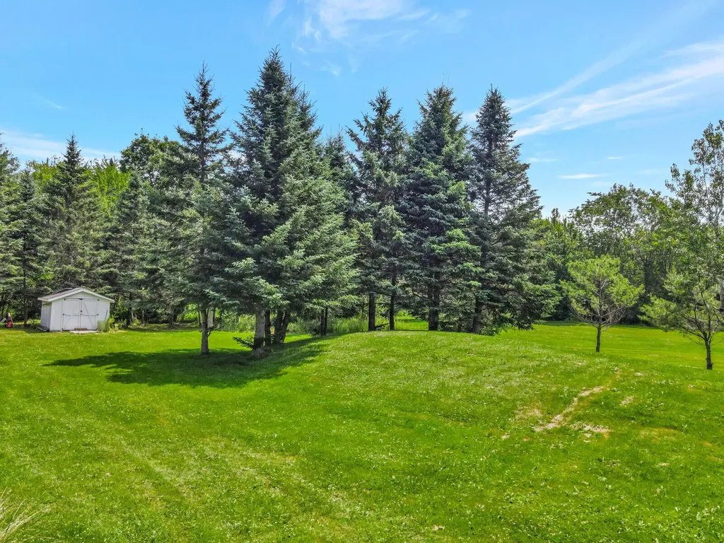 9 Black Stream Drive Levant ME 04456