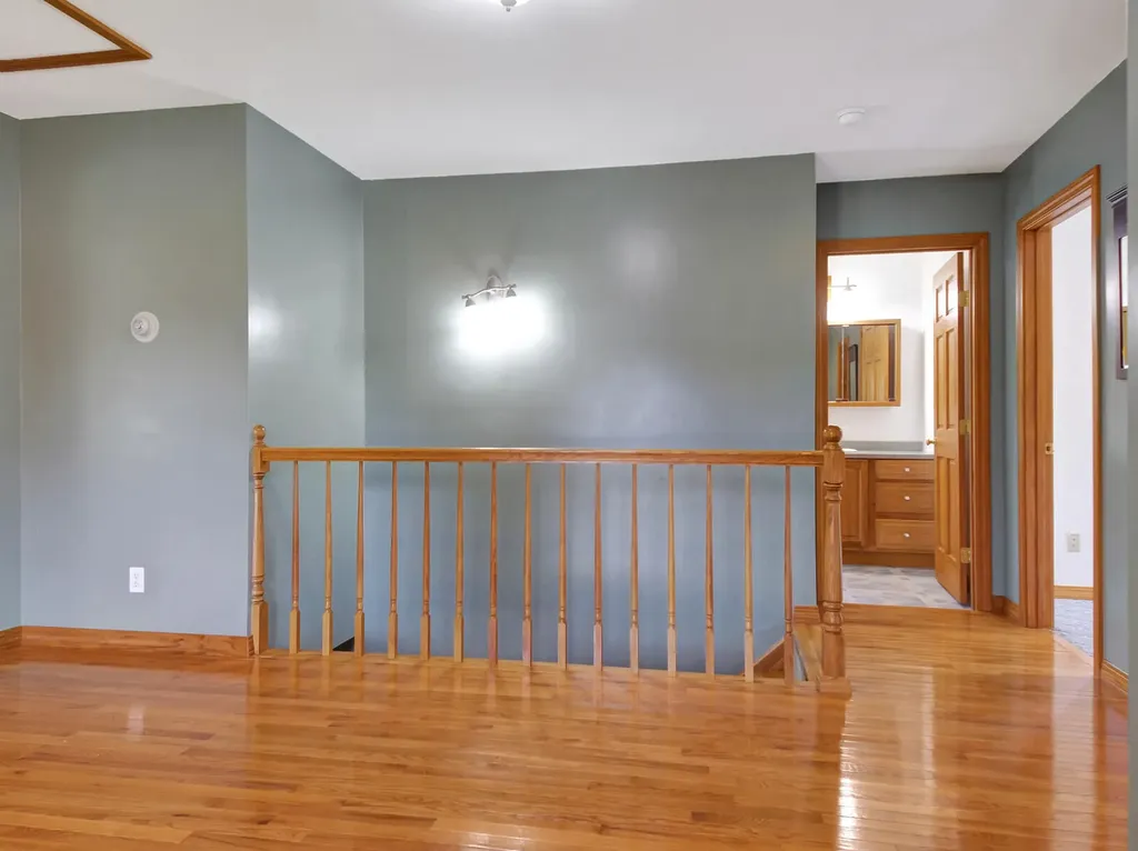 9 Black Stream Drive Levant ME 04456