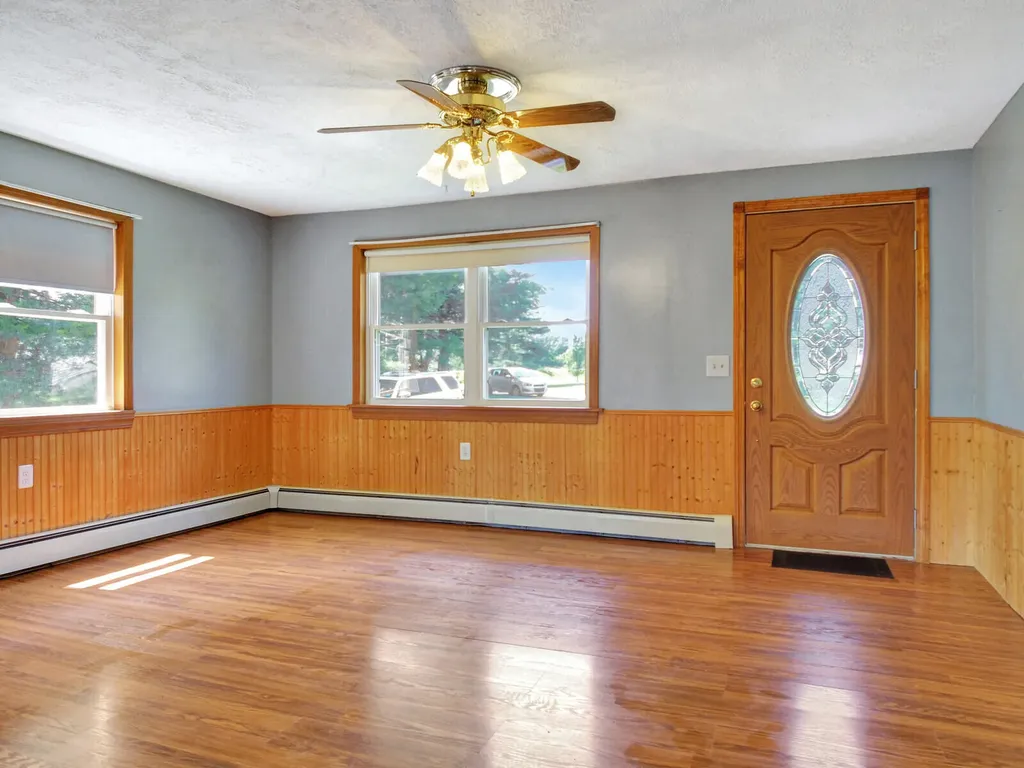 9 Black Stream Drive Levant ME 04456