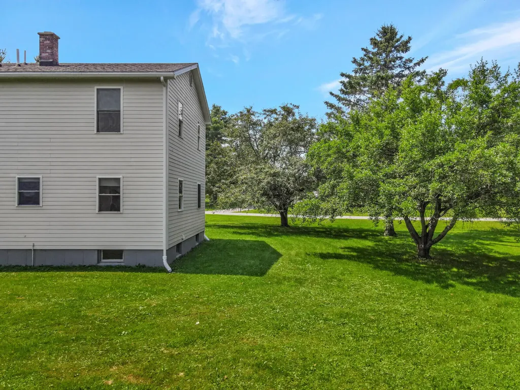 9 Black Stream Drive Levant ME 04456