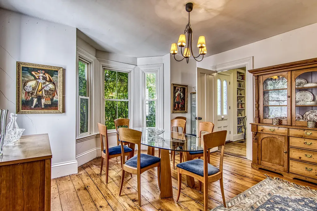 121 Pleasant Street Blue Hill ME 04614