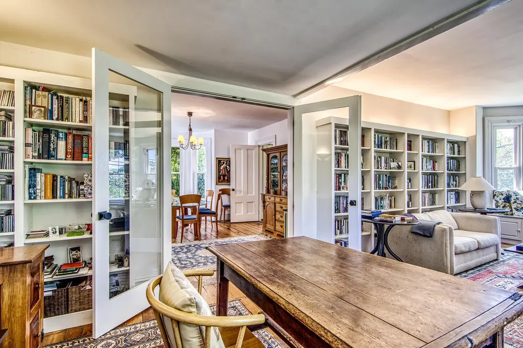 121 Pleasant Street Blue Hill ME 04614