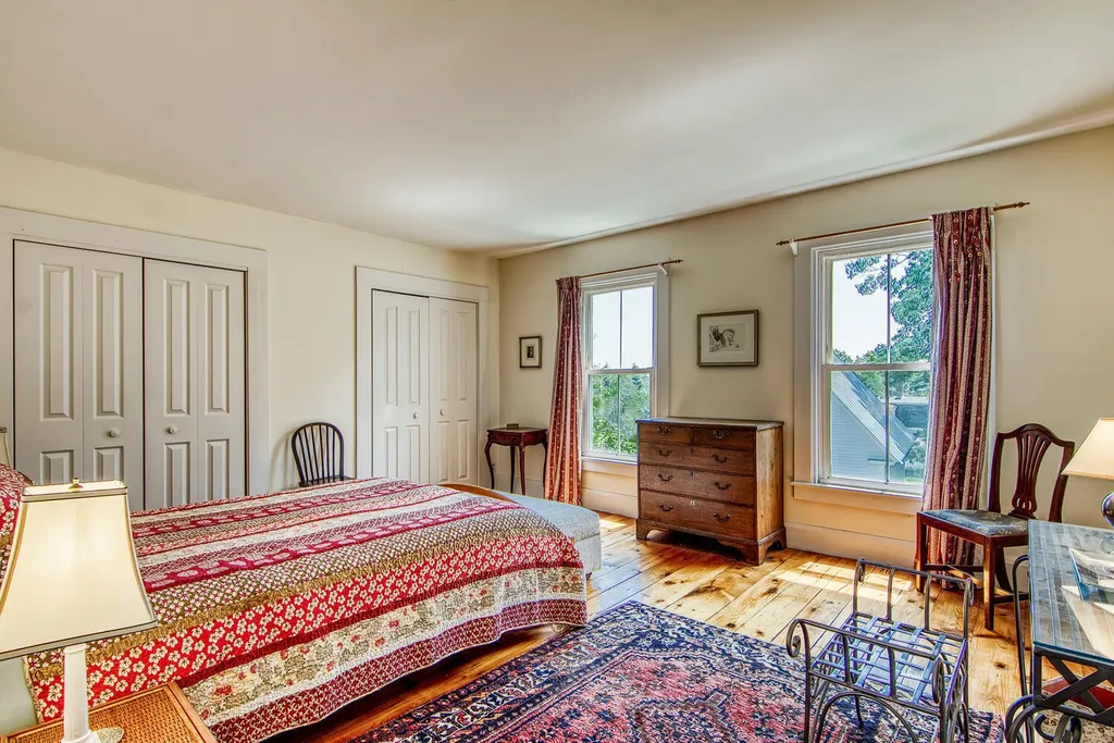 121 Pleasant Street Blue Hill ME 04614