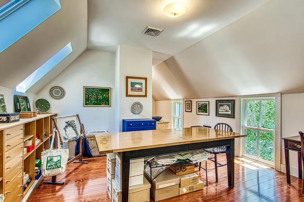 121 Pleasant Street Blue Hill ME 04614