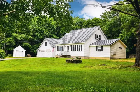19 Rodrigue Drive Chelsea ME 04330