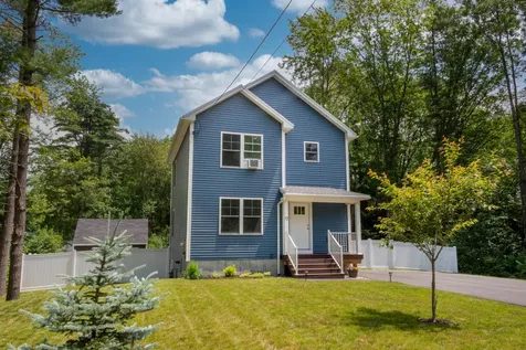 17 Baribeau Drive Brunswick ME 04011