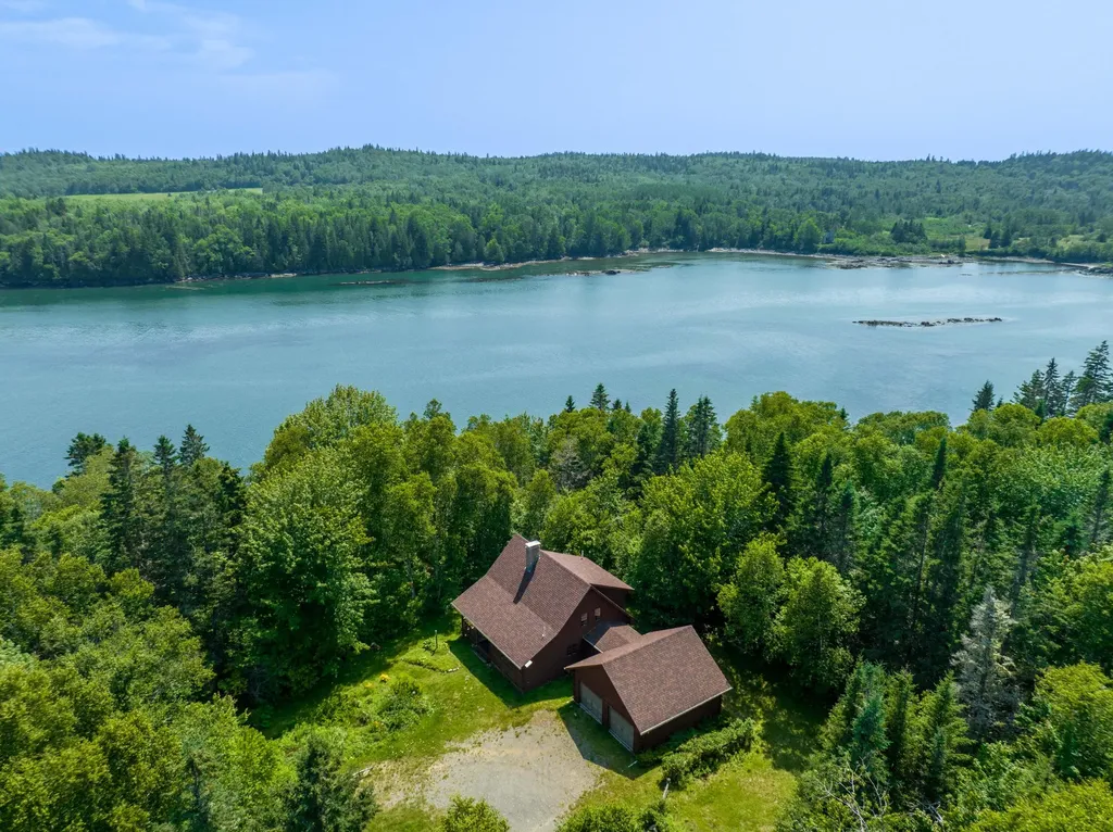 622 Dixie Road Trescott Twp ME 04652