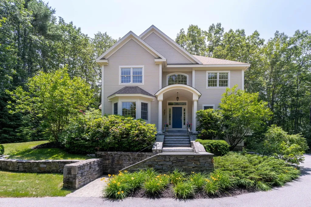 3 Cottonwood Lane Falmouth ME 04105
