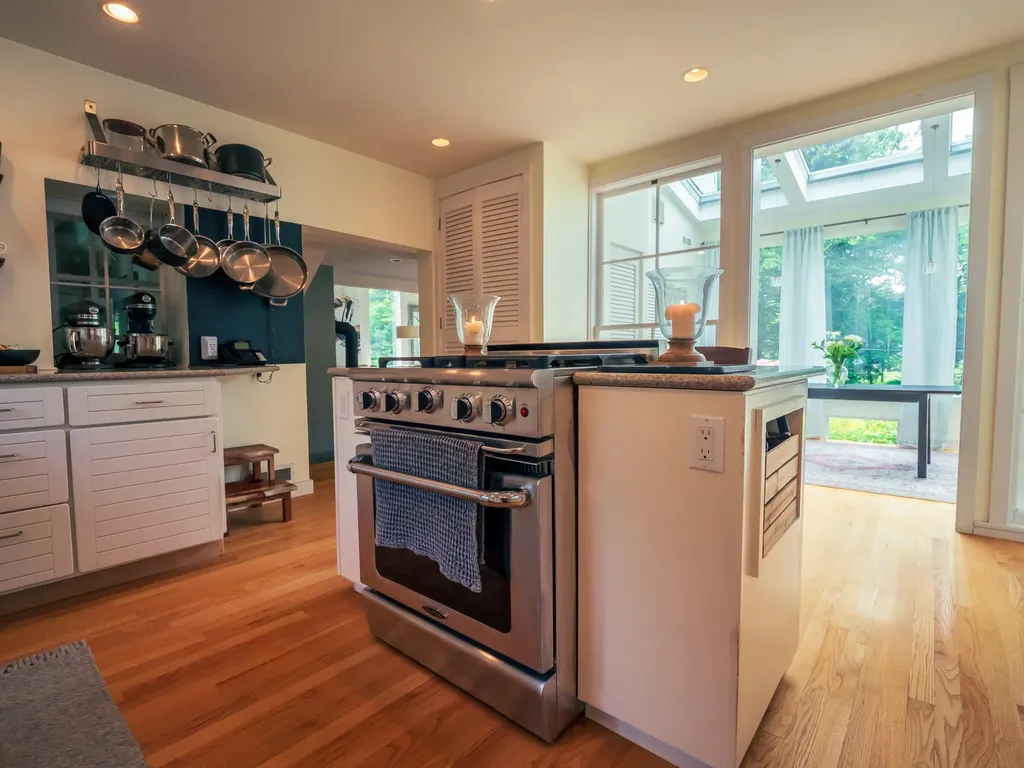 117 Roaring Spout Road Saint George ME 04860