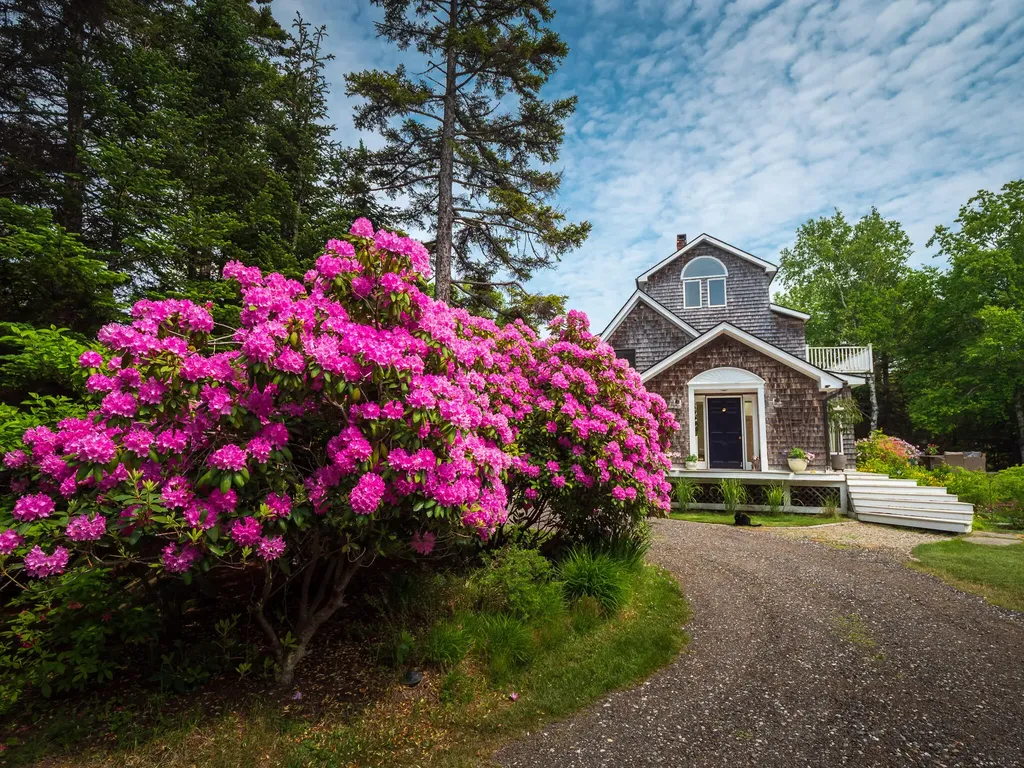 117 Roaring Spout Road Saint George ME 04860