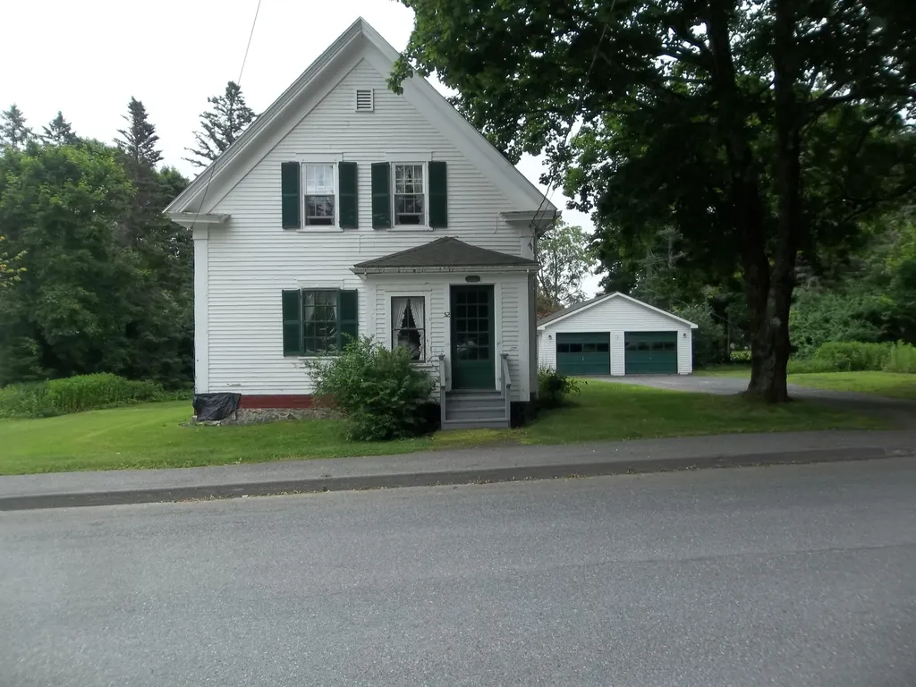 52 Calais Avenue Calais ME 04619