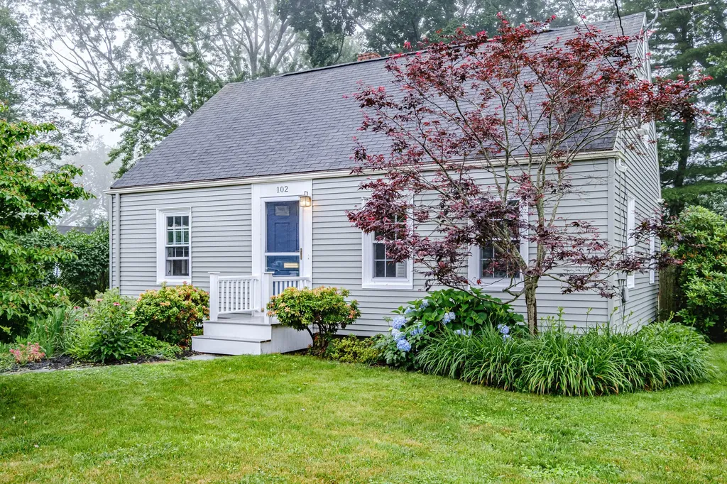 102 Gleckler Road Portland ME 04103