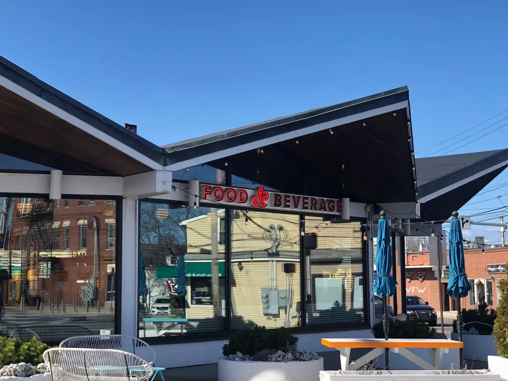 102 Gleckler Road Portland ME 04103