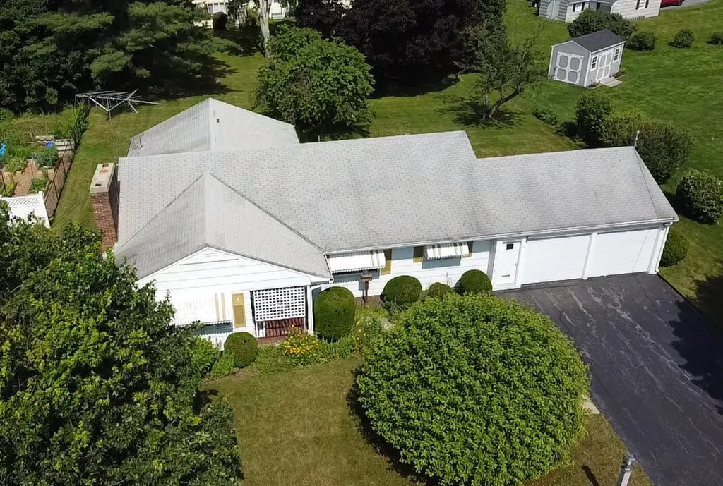 17 Hillview Road Gorham ME 04038