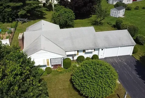 17 Hillview Road Gorham ME 04038