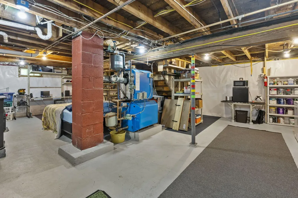 215 Oak Street Rumford ME 04276