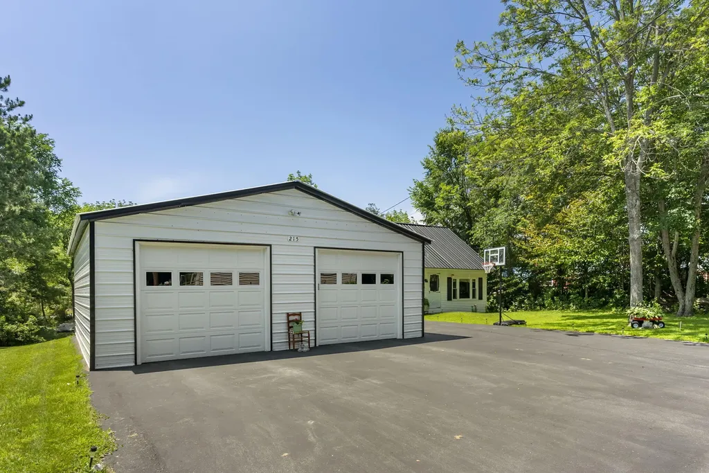 215 Oak Street Rumford ME 04276