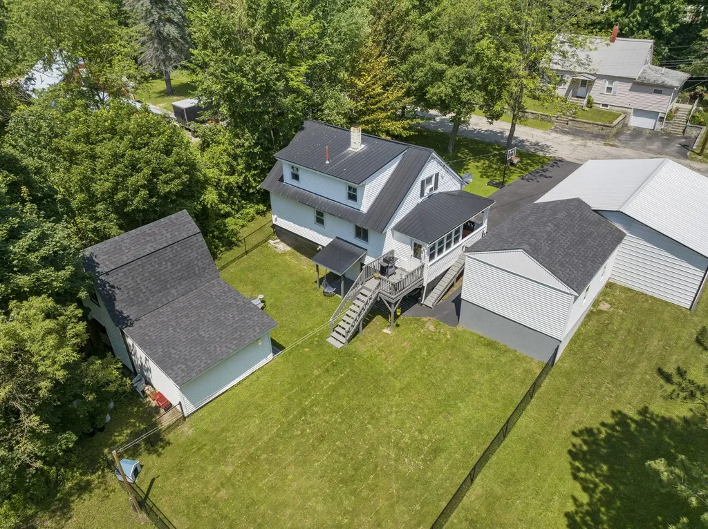 215 Oak Street Rumford ME 04276