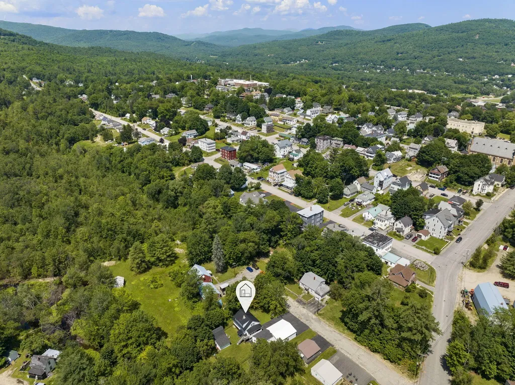 215 Oak Street Rumford ME 04276