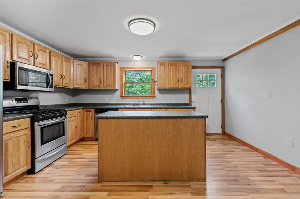 1 Firefly Drive Baldwin ME 04091
