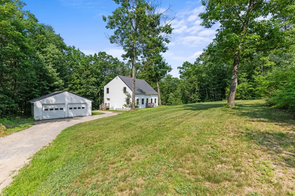 1 Firefly Drive Baldwin ME 04091
