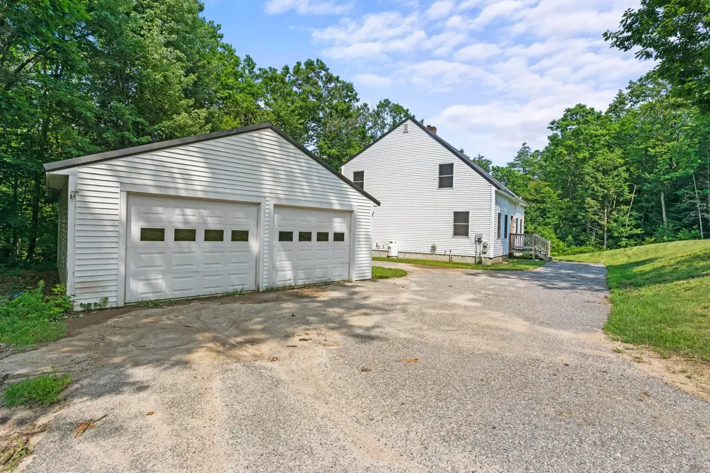 1 Firefly Drive Baldwin ME 04091