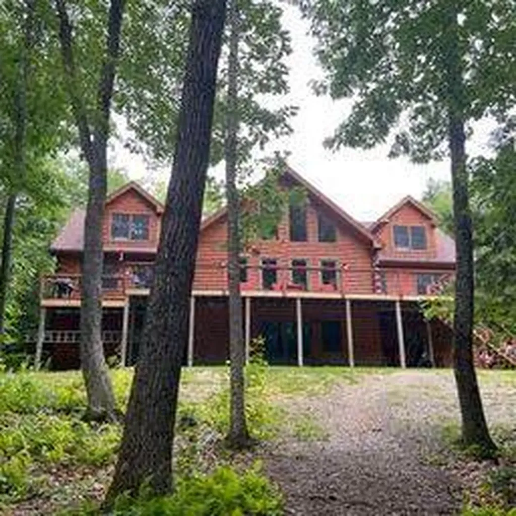 21 Evergreen Way Gardiner ME 04345