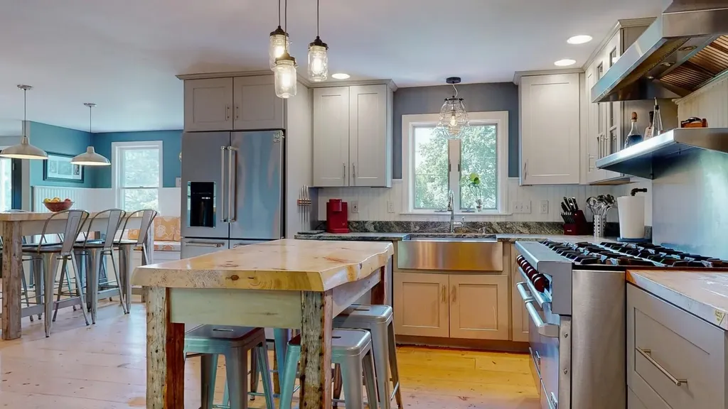 26 Evergreen Drive Yarmouth ME 04096