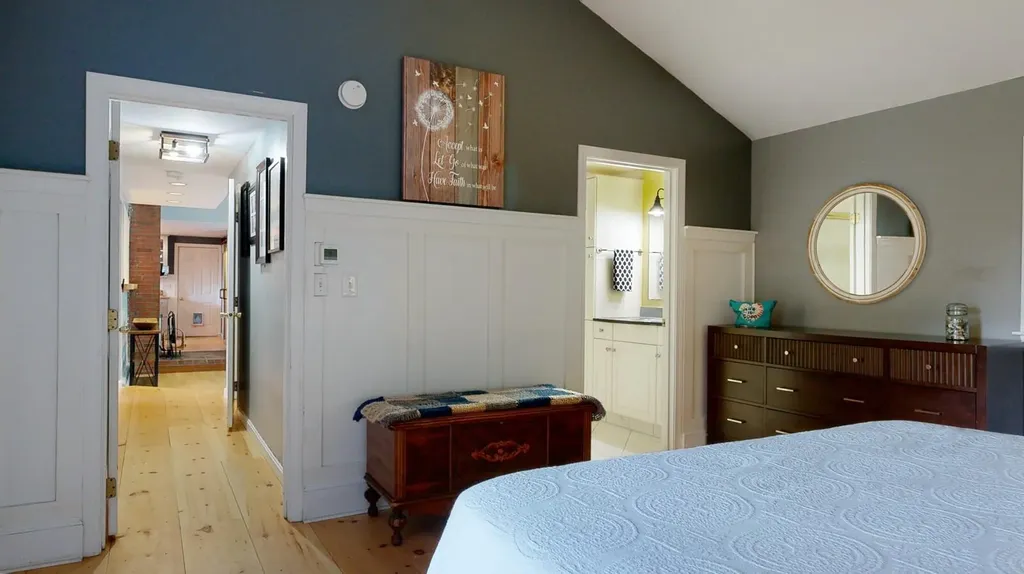 26 Evergreen Drive Yarmouth ME 04096