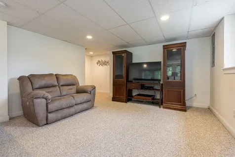42 River Woods Drive Scarborough ME 04074