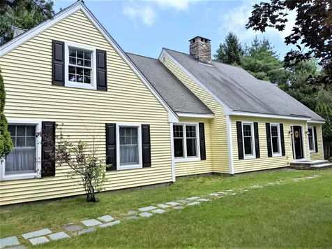 36 Beech Drive Brunswick ME 04011