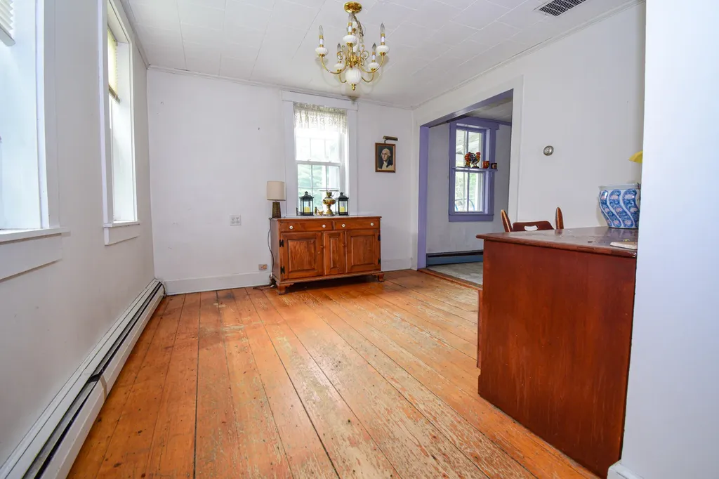 180 Silvers Mills Road Dexter ME 04930