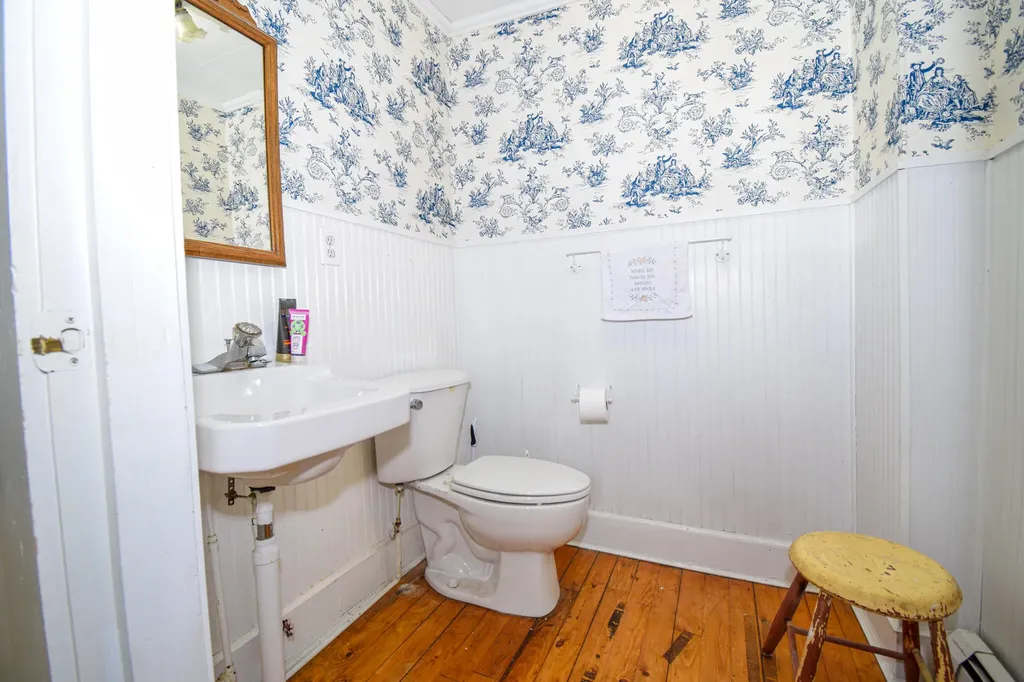 180 Silvers Mills Road Dexter ME 04930