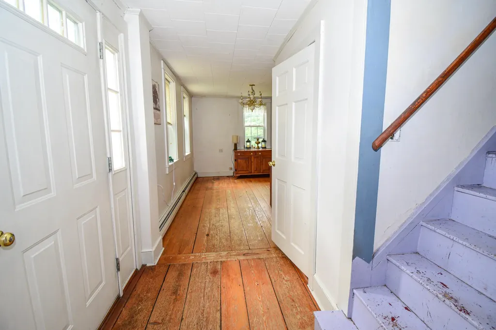 180 Silvers Mills Road Dexter ME 04930