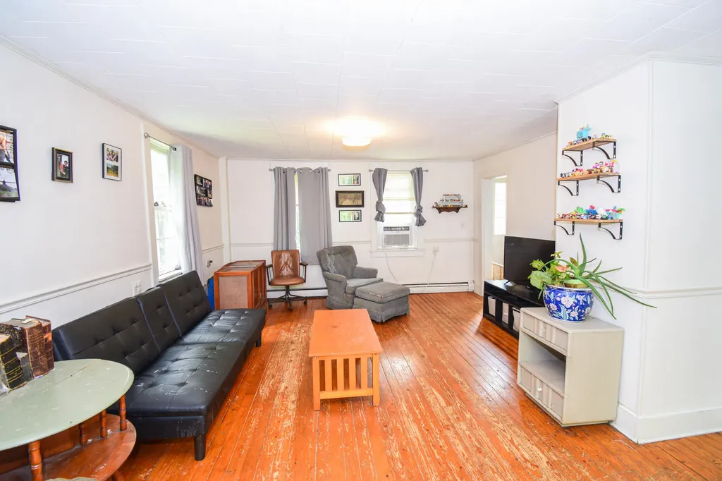 180 Silvers Mills Road Dexter ME 04930