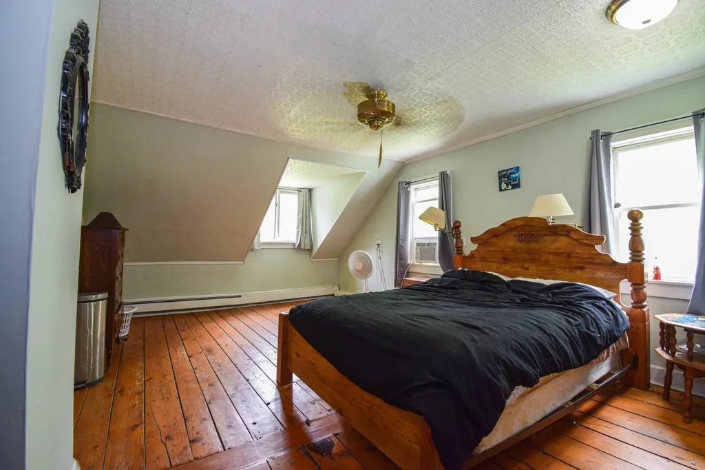 180 Silvers Mills Road Dexter ME 04930