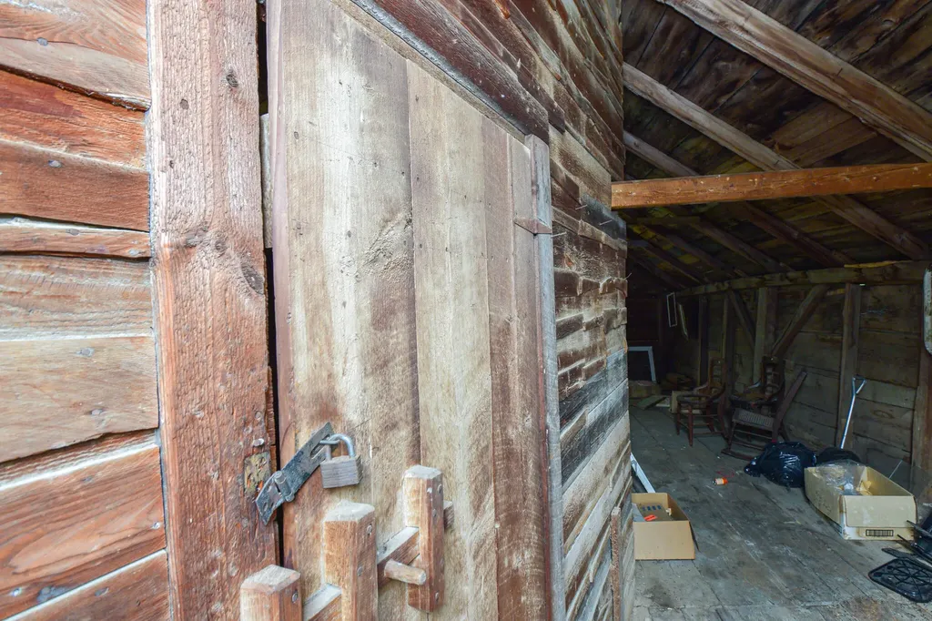 180 Silvers Mills Road Dexter ME 04930