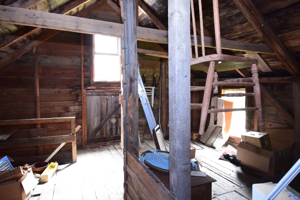 180 Silvers Mills Road Dexter ME 04930
