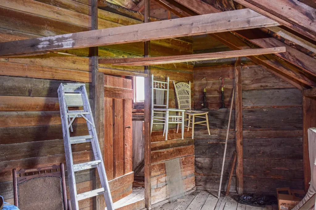 180 Silvers Mills Road Dexter ME 04930