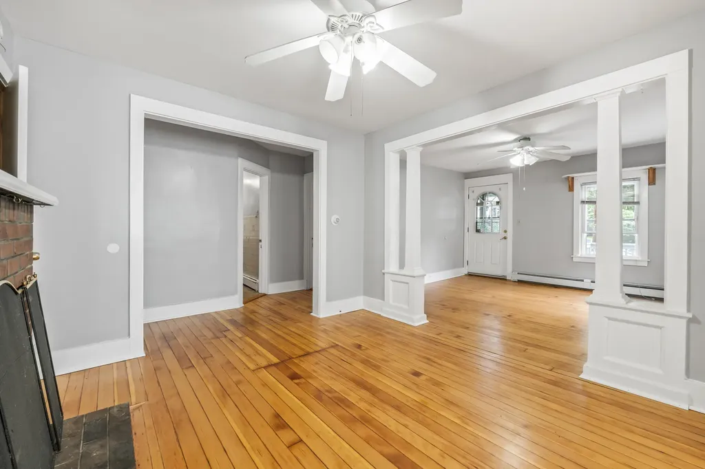 41 Lane Avenue Portland ME 04103