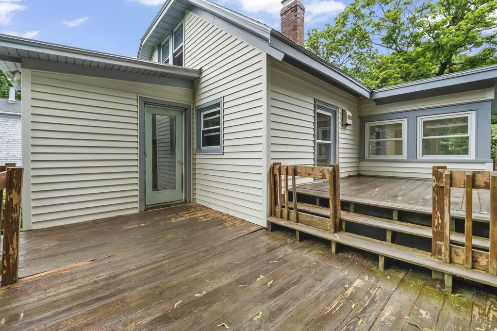 41 Lane Avenue Portland ME 04103