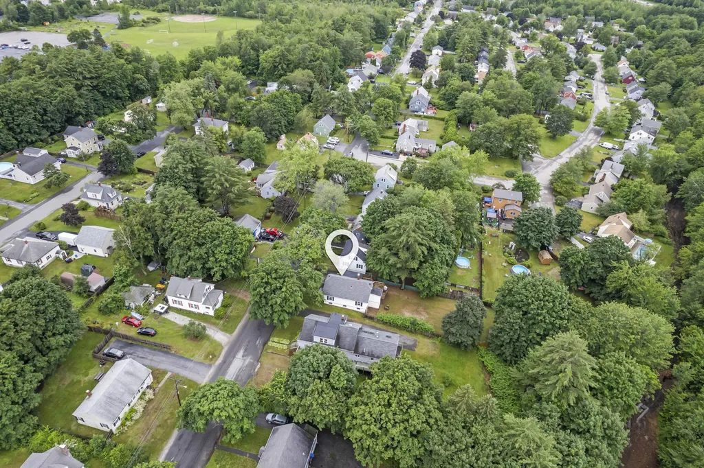 41 Lane Avenue Portland ME 04103