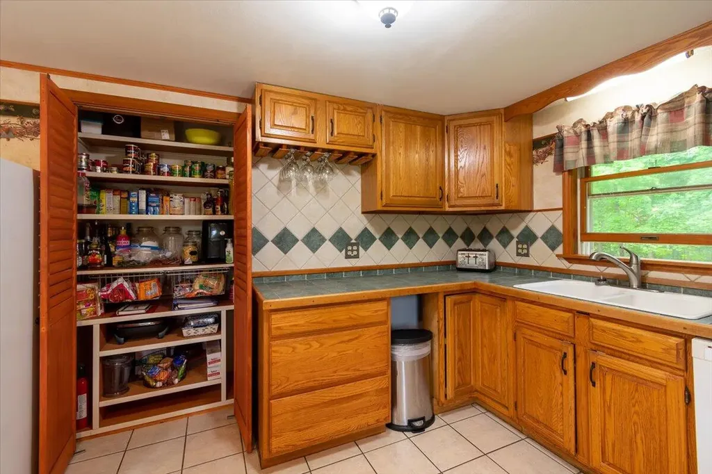 50 Williams Lane Warren ME 04864