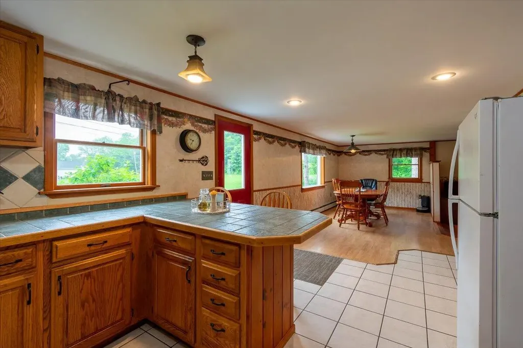 50 Williams Lane Warren ME 04864