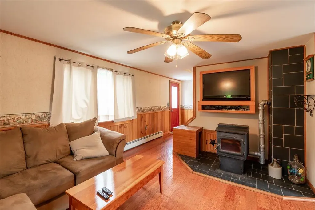 50 Williams Lane Warren ME 04864